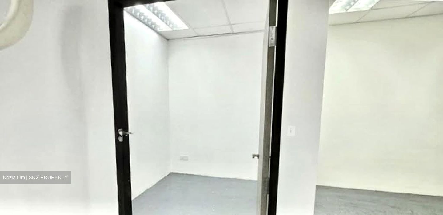 Hong Aik Industrial Building (D12), Factory #589187201